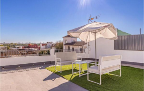 Beautiful apartment in La Algaba with WiFi and 3 Bedrooms